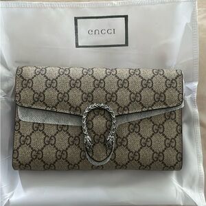 Gucci Monogram Wallet On A Chain